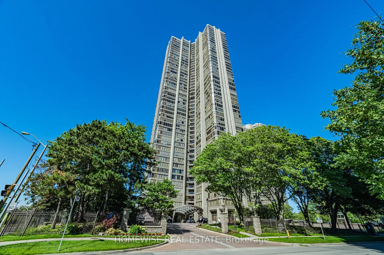 2045 Lake Shore Boulevard W — photo 33