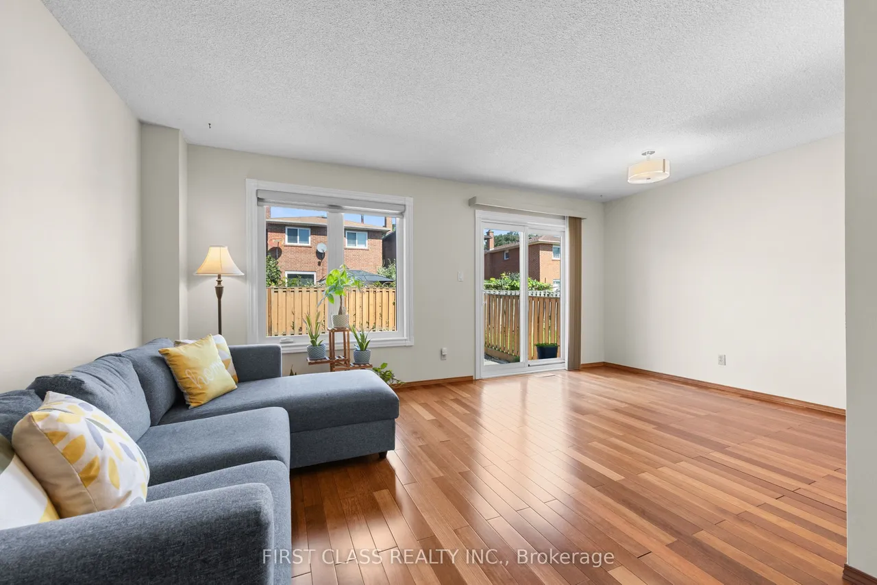 4213 Beacon Lane