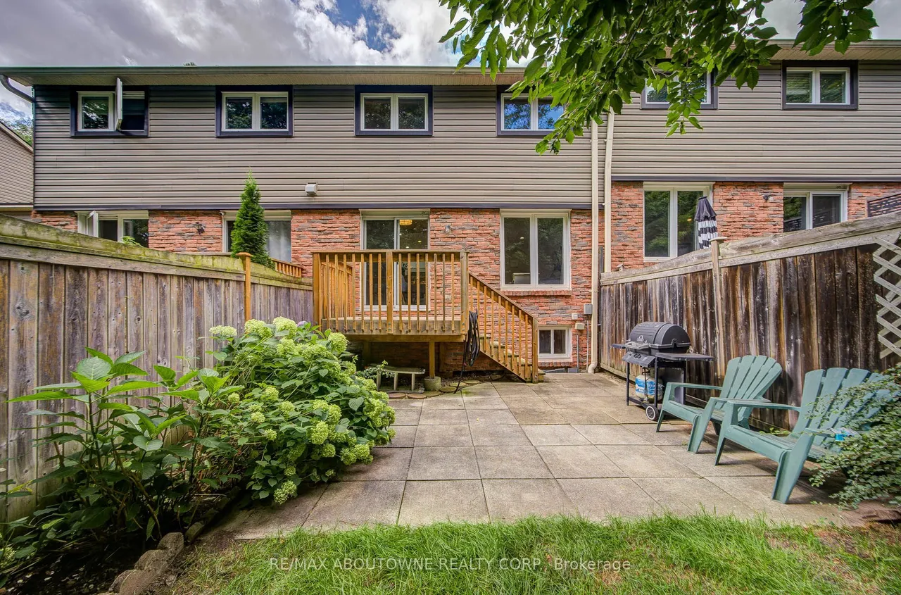 2766 Folkway Drive — photo 36