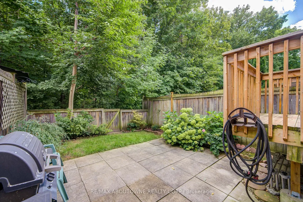 2766 Folkway Drive — photo 37
