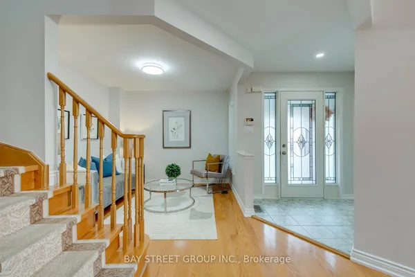 2870 Westbury Court — photo 2