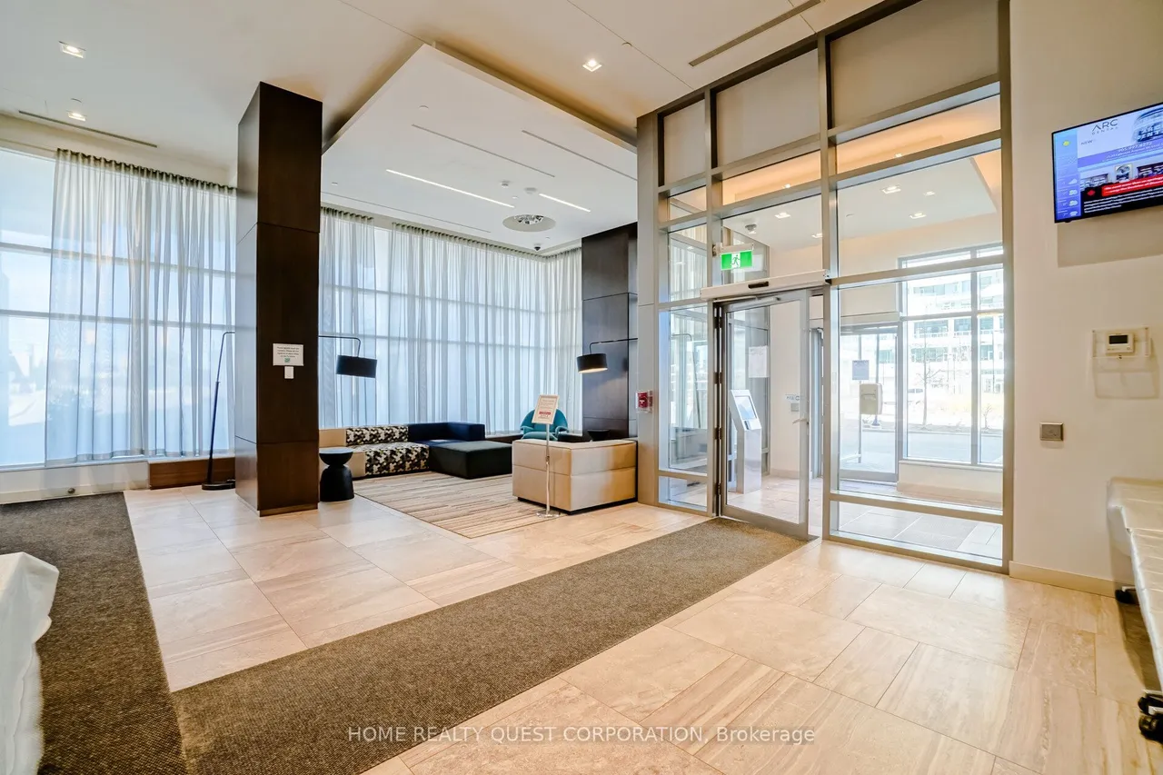 2560 Eglinton Avenue W — photo 26