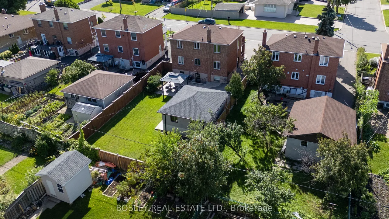 74 Raven Road — photo 49