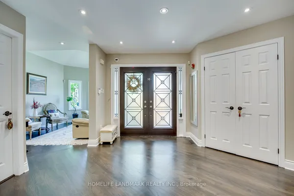 1248 Bowman Drive — photo 2
