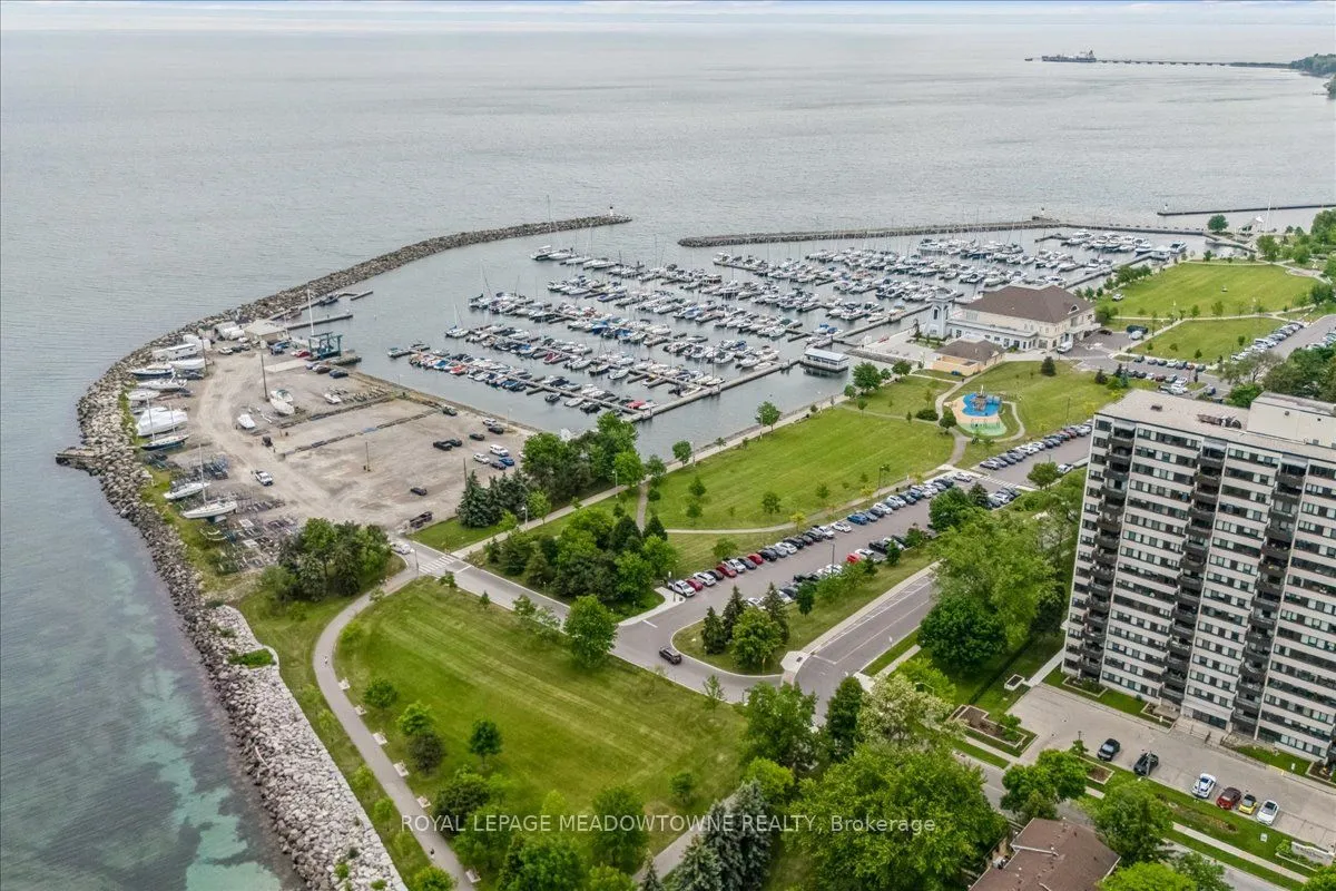 2263 Marine Drive