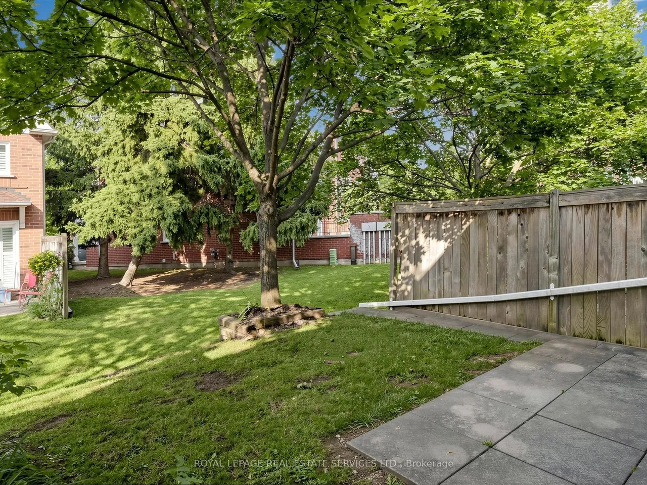 1575 South Parade Court — photo 50