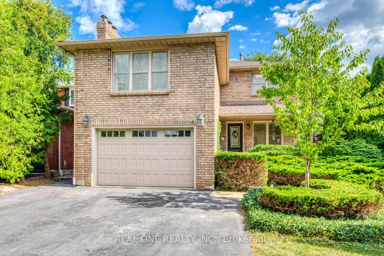 1384 Bramblewood Green