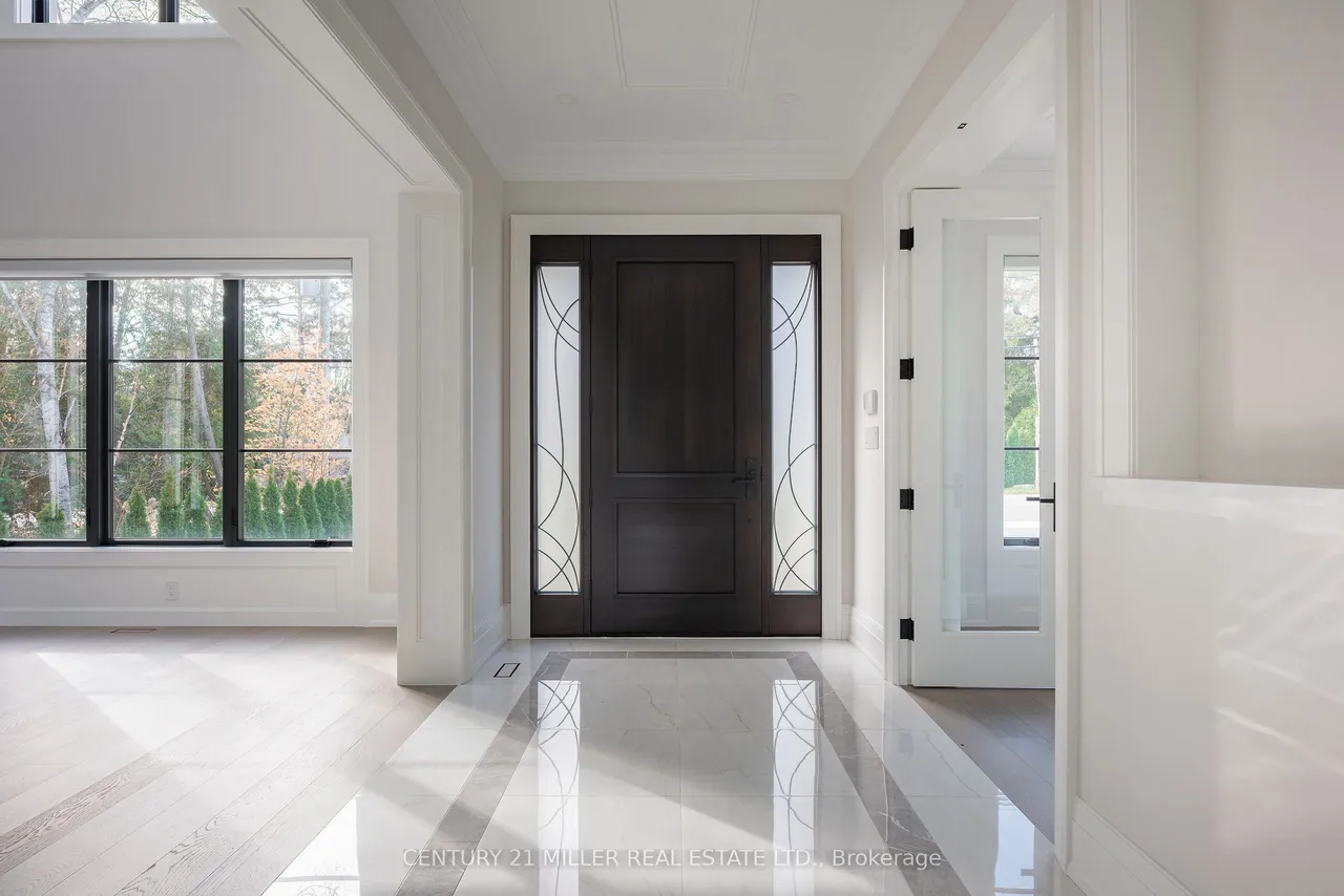 481 Chartwell Road — photo 3