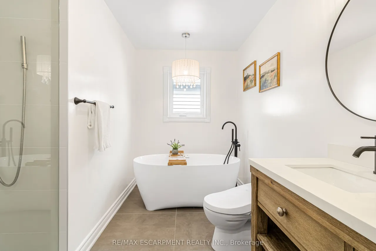 5576 Middlebury Drive — photo 31