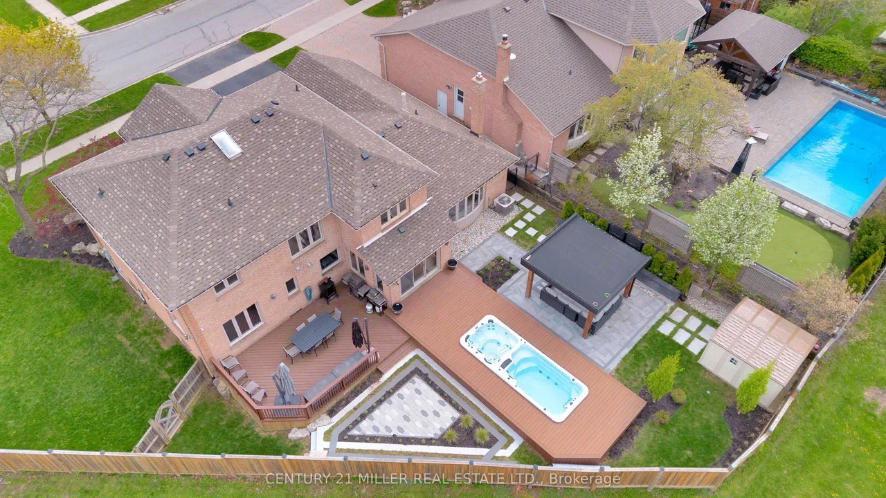 1398 Winterberry Drive — photo 47