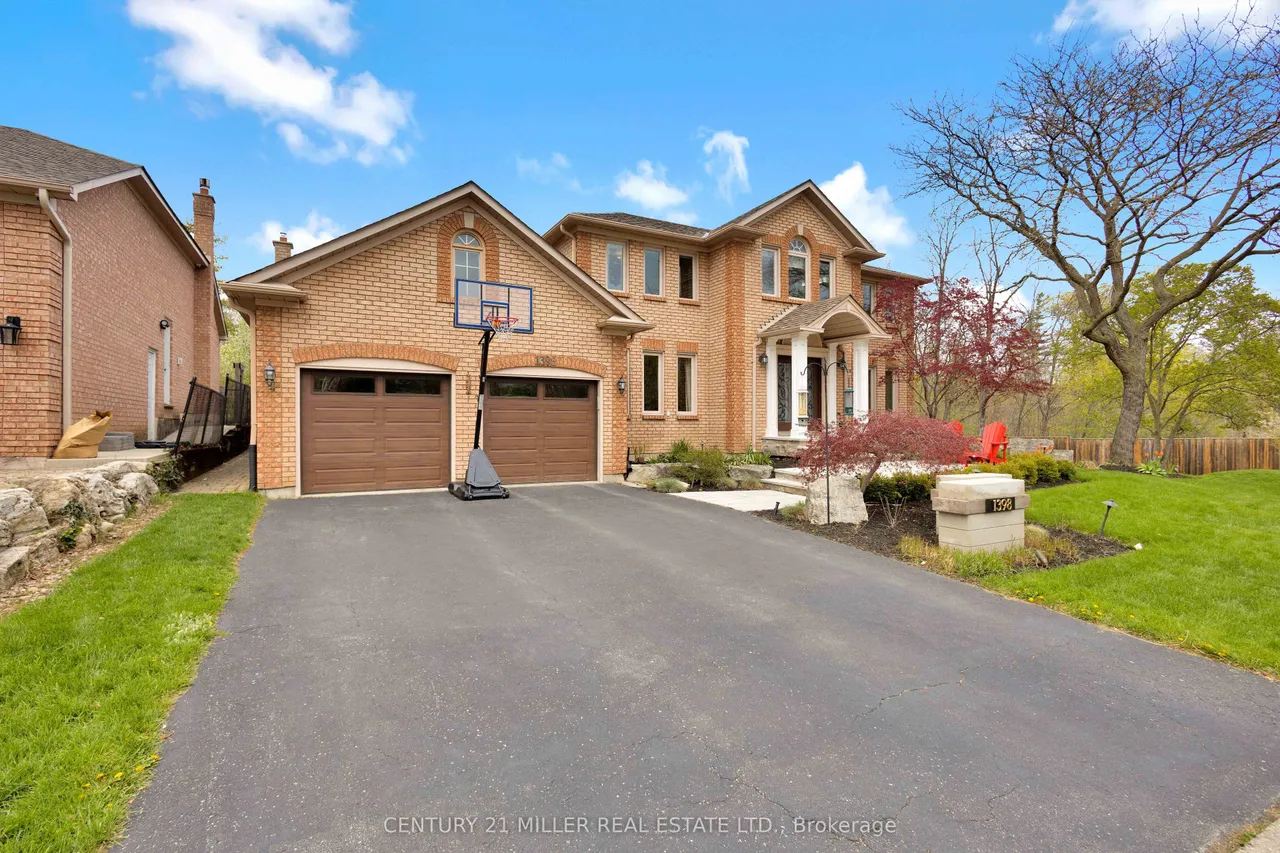 1398 Winterberry Drive — photo 2