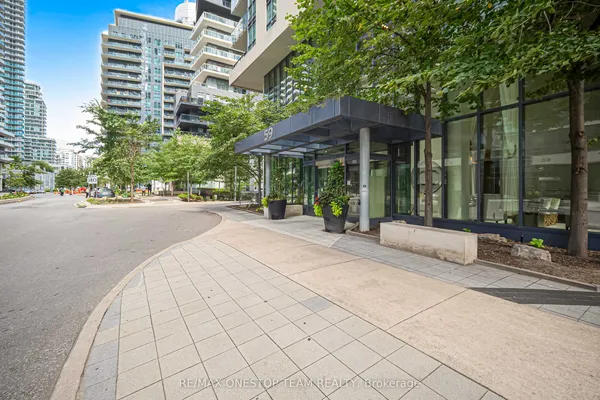 59 Annie Craig Drive — photo 2