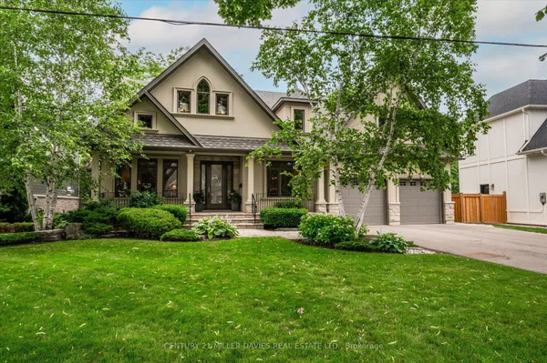 249 Lakeside Avenue