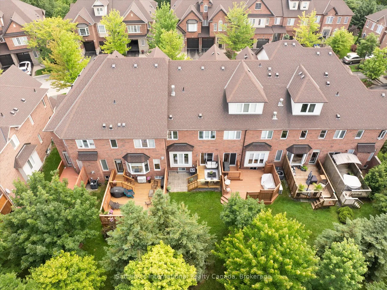 300 Ravineview Way — photo 49