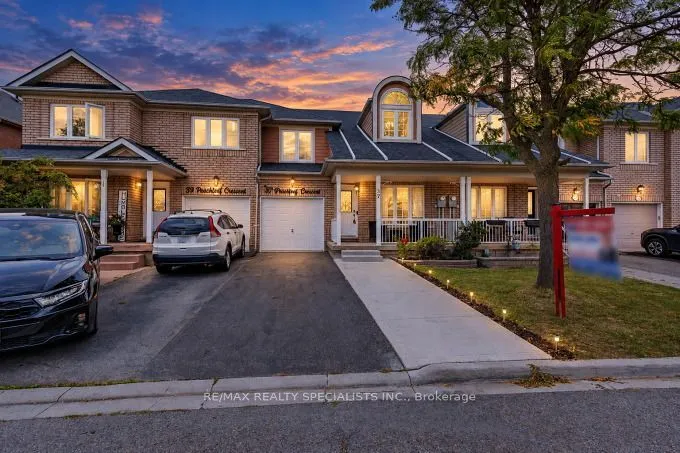 37 PEACHLEAF Crescent — photo 2