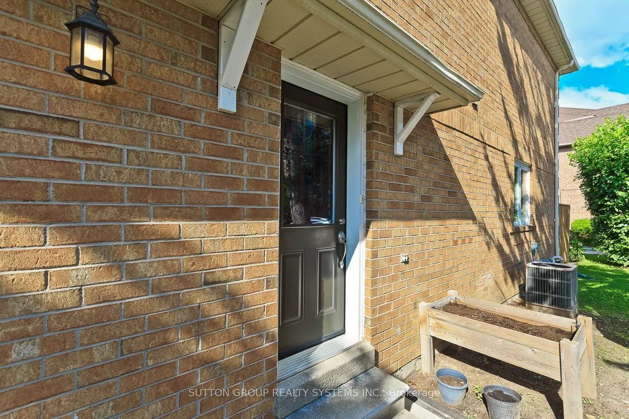 45 Bristol Road E — photo 29