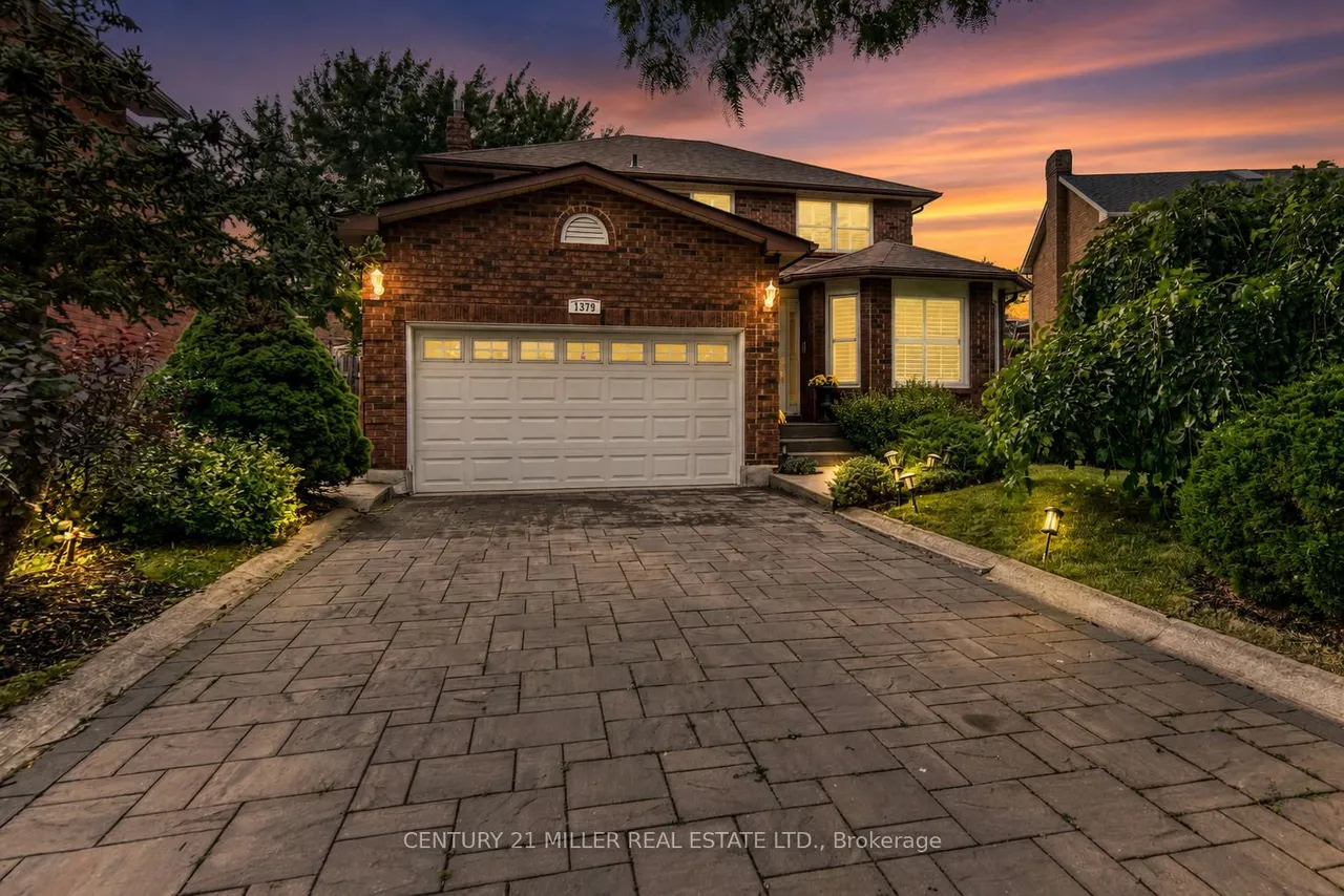 1379 Bramblewood Green