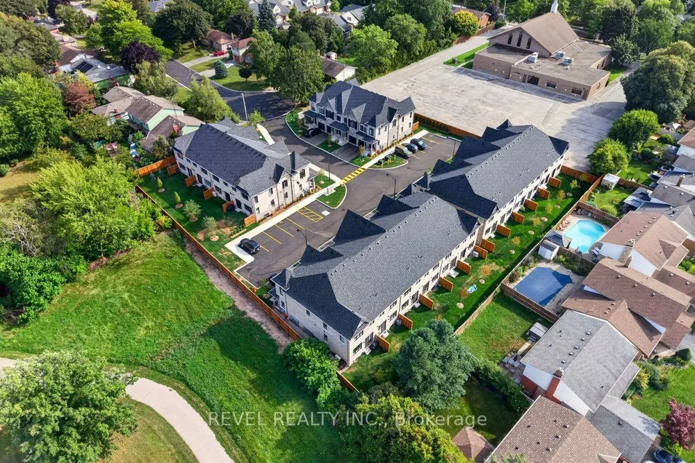 3173 Maplehill Drive — photo 49