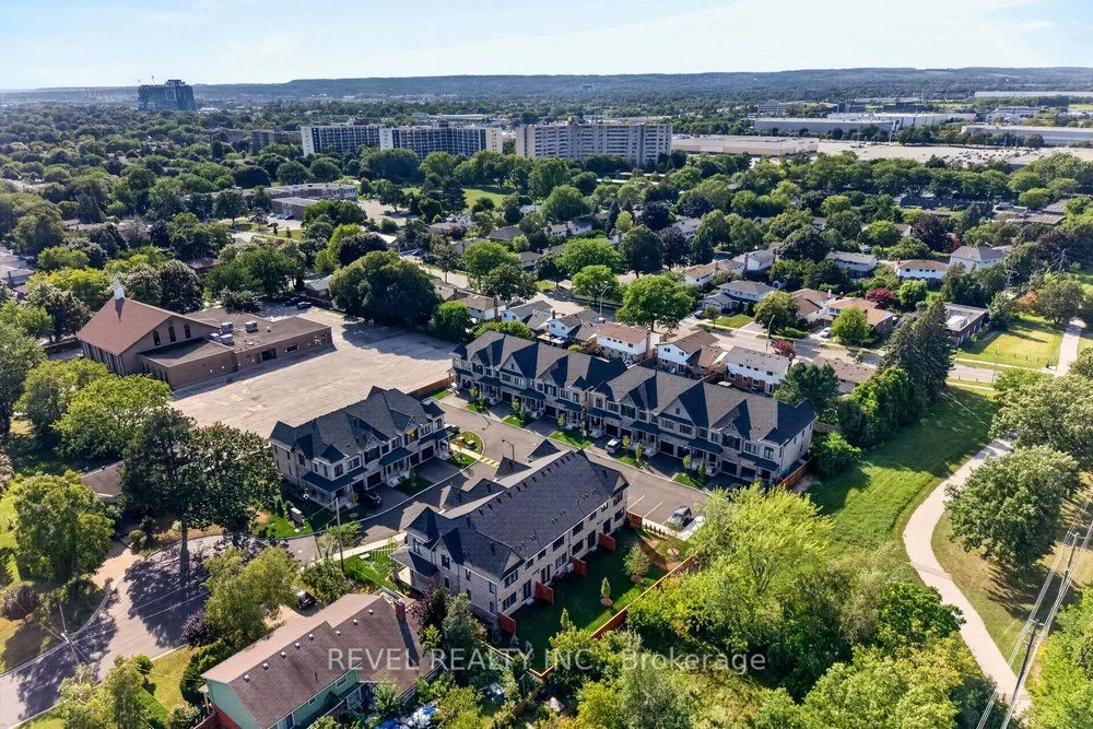 3175 Maplehill Drive — photo 36