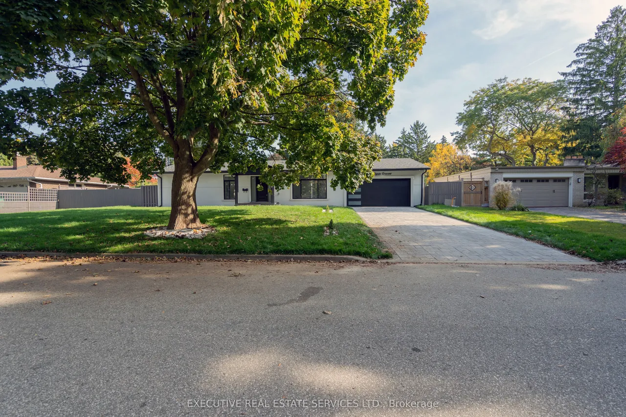 646 Sequin Crescent — photo 2