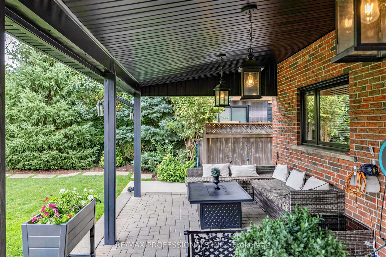 182 Gracefield Avenue — photo 47