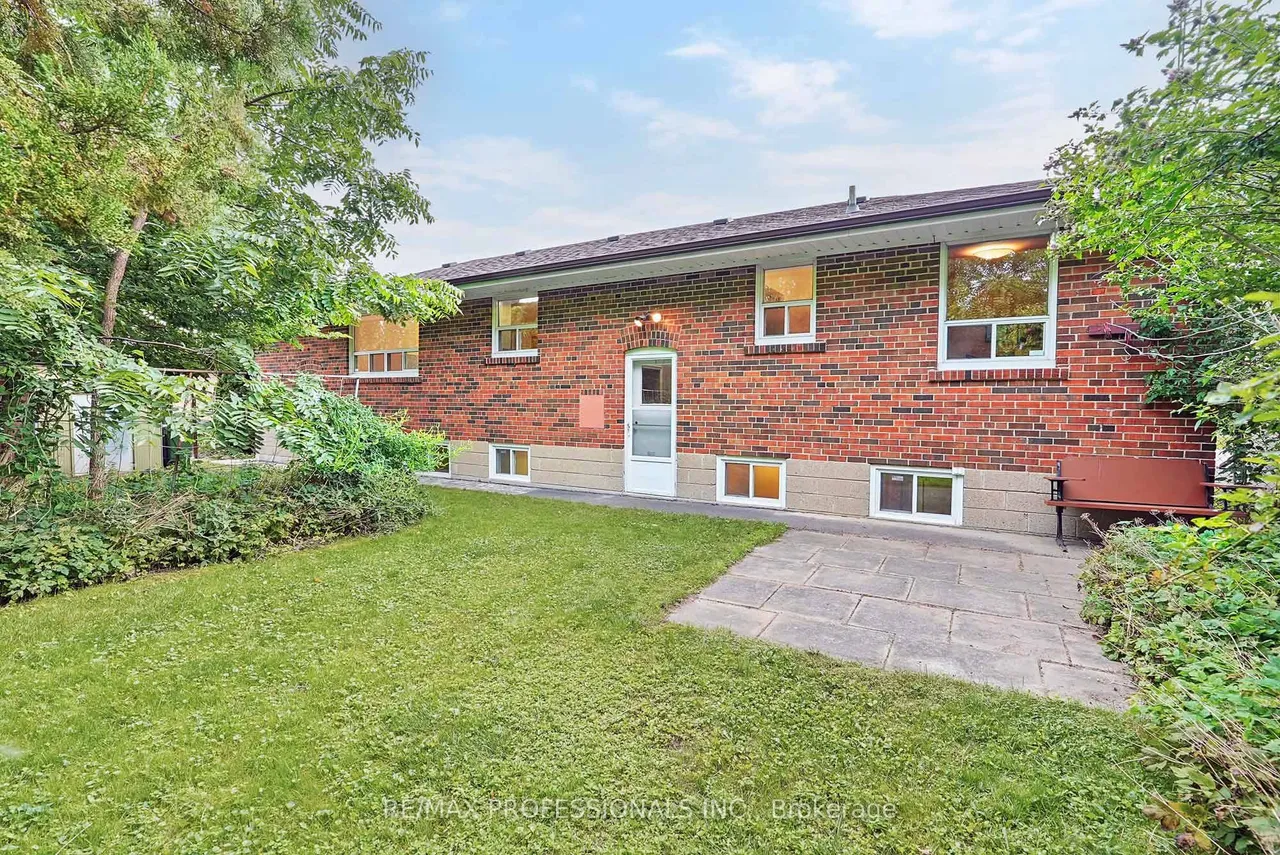 45 Fernalroy Boulevard — photo 44