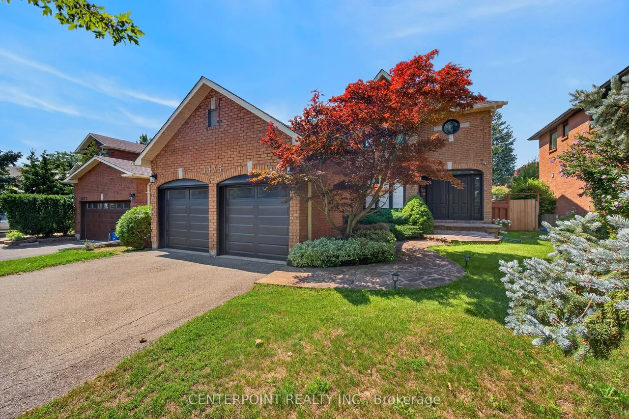 1073 Grandeur Crescent — photo 44