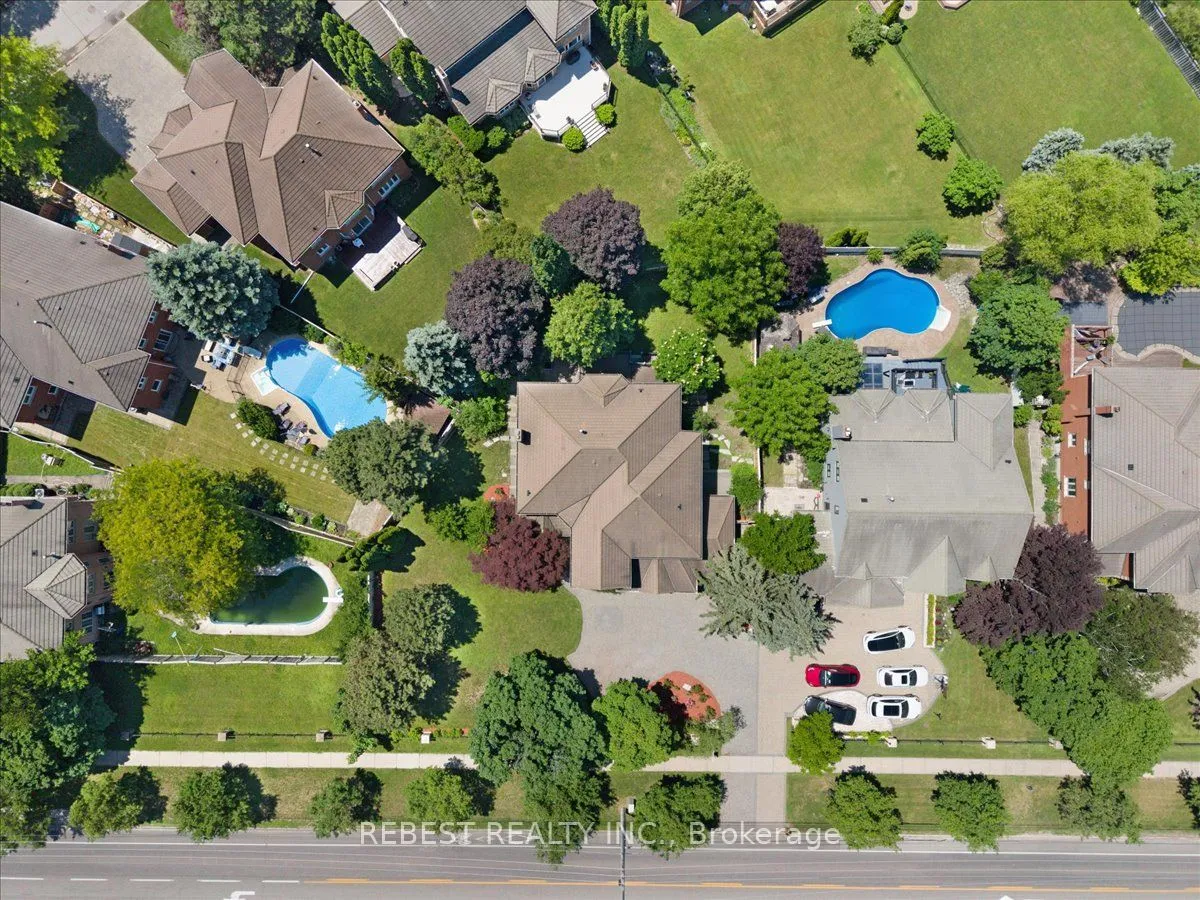 5090 Mississauga Road — photo 49