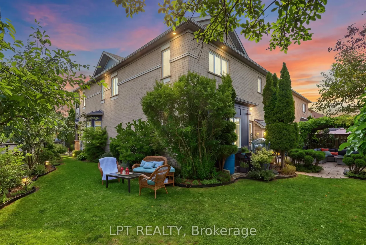 3533 Jorie Crescent — photo 39