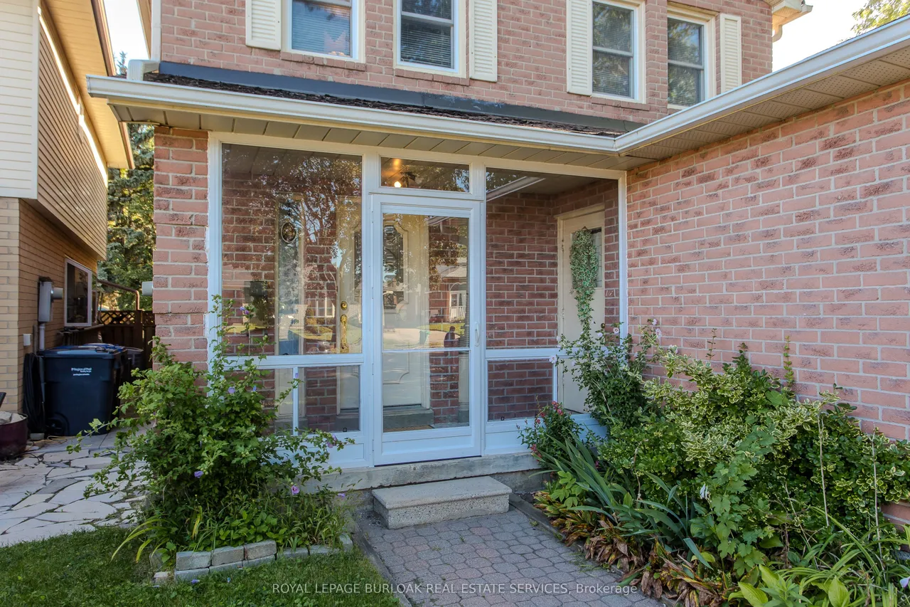 777 Inverhouse Drive — photo 2