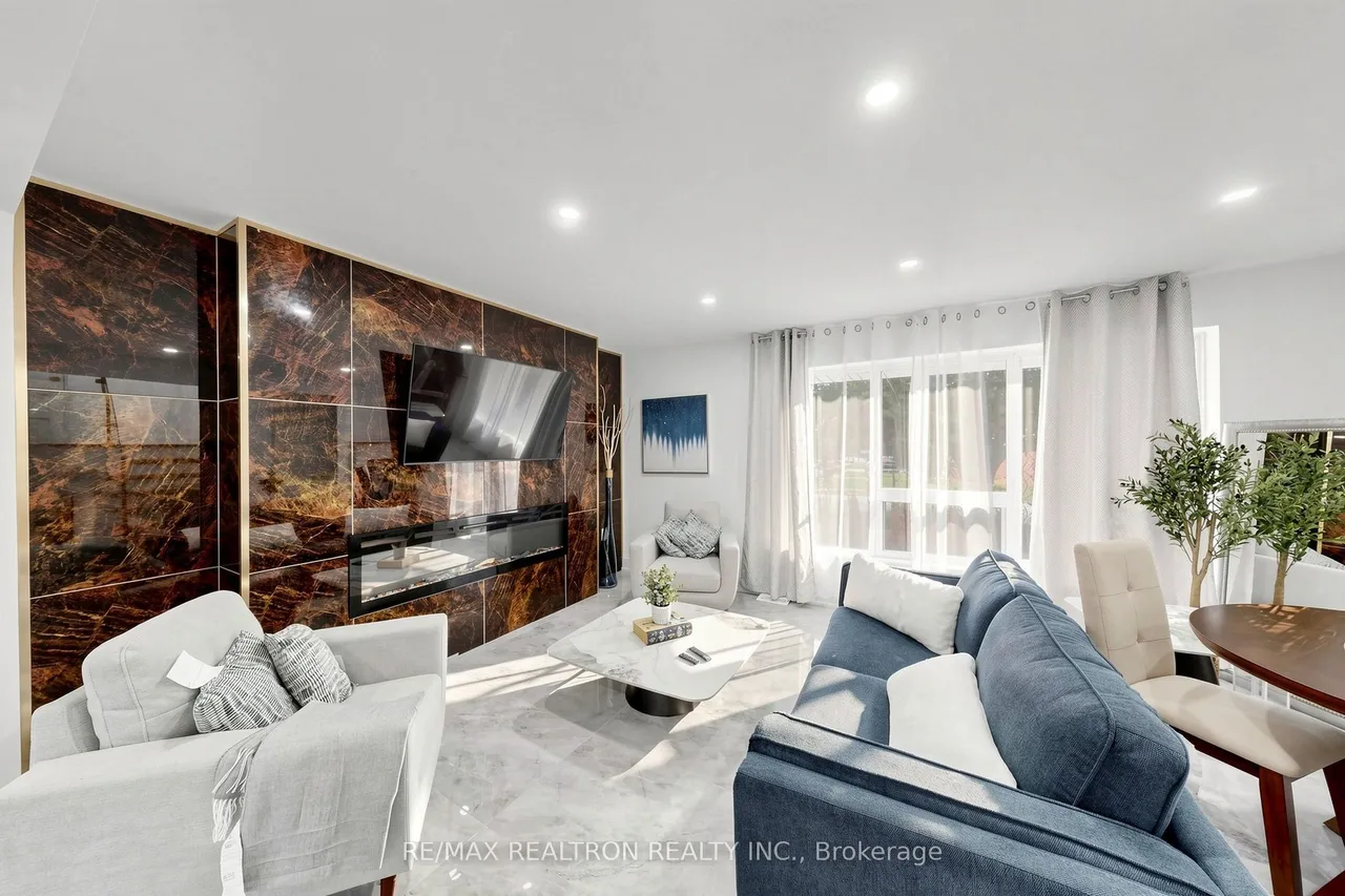 121 South Forster Park Drive — photo 3