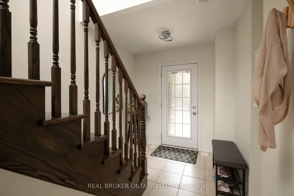 2280 Baronwood Drive — photo 2