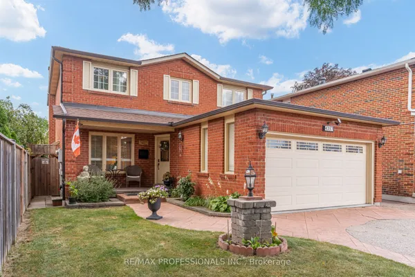 4357 Poltava Crescent — photo 2