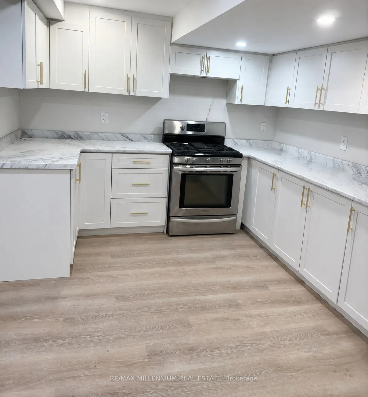 2776 Rosewood Lane — photo 30