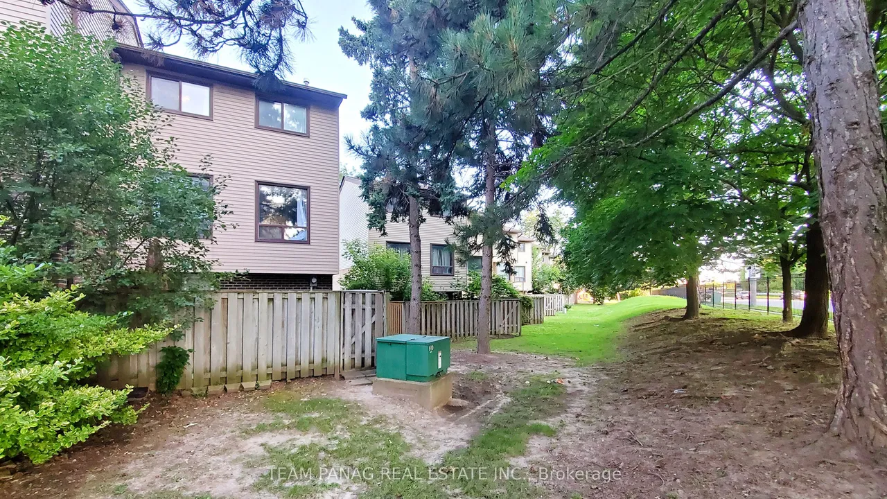 18 Carleton Place — photo 39