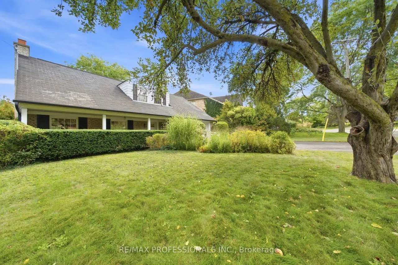 15 Hartfield Court — photo 3