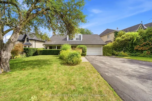 15 Hartfield Court