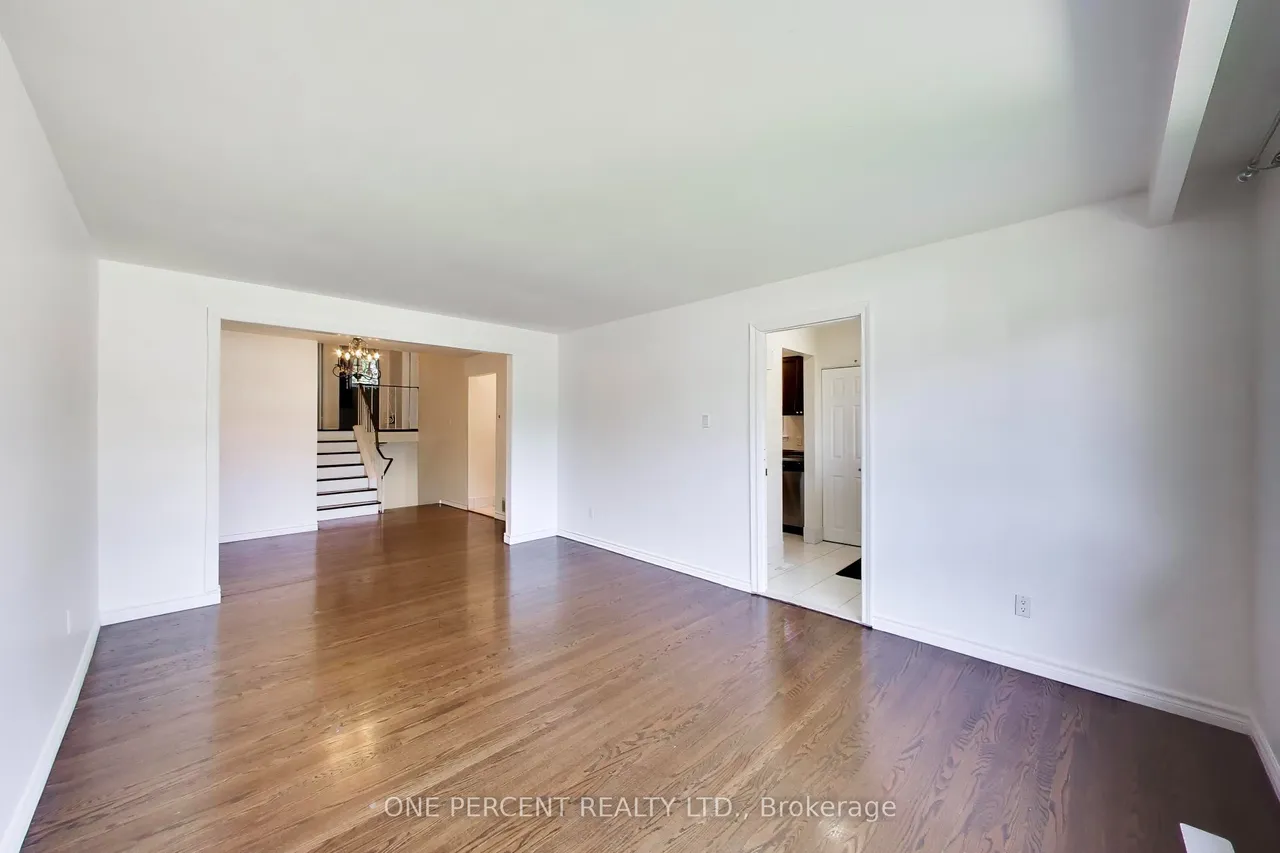 1272 Pallatine Drive — photo 3