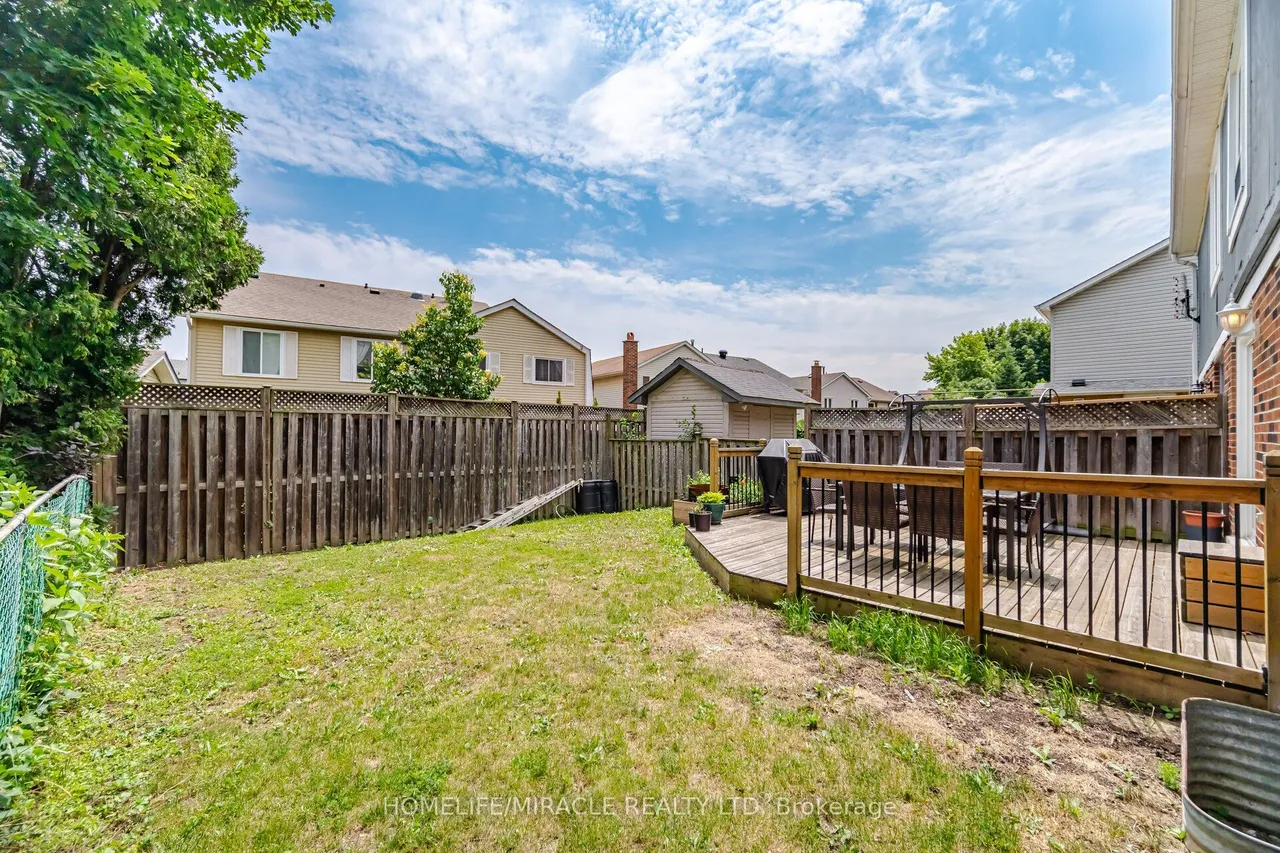 113 Fanshawe Drive — photo 46