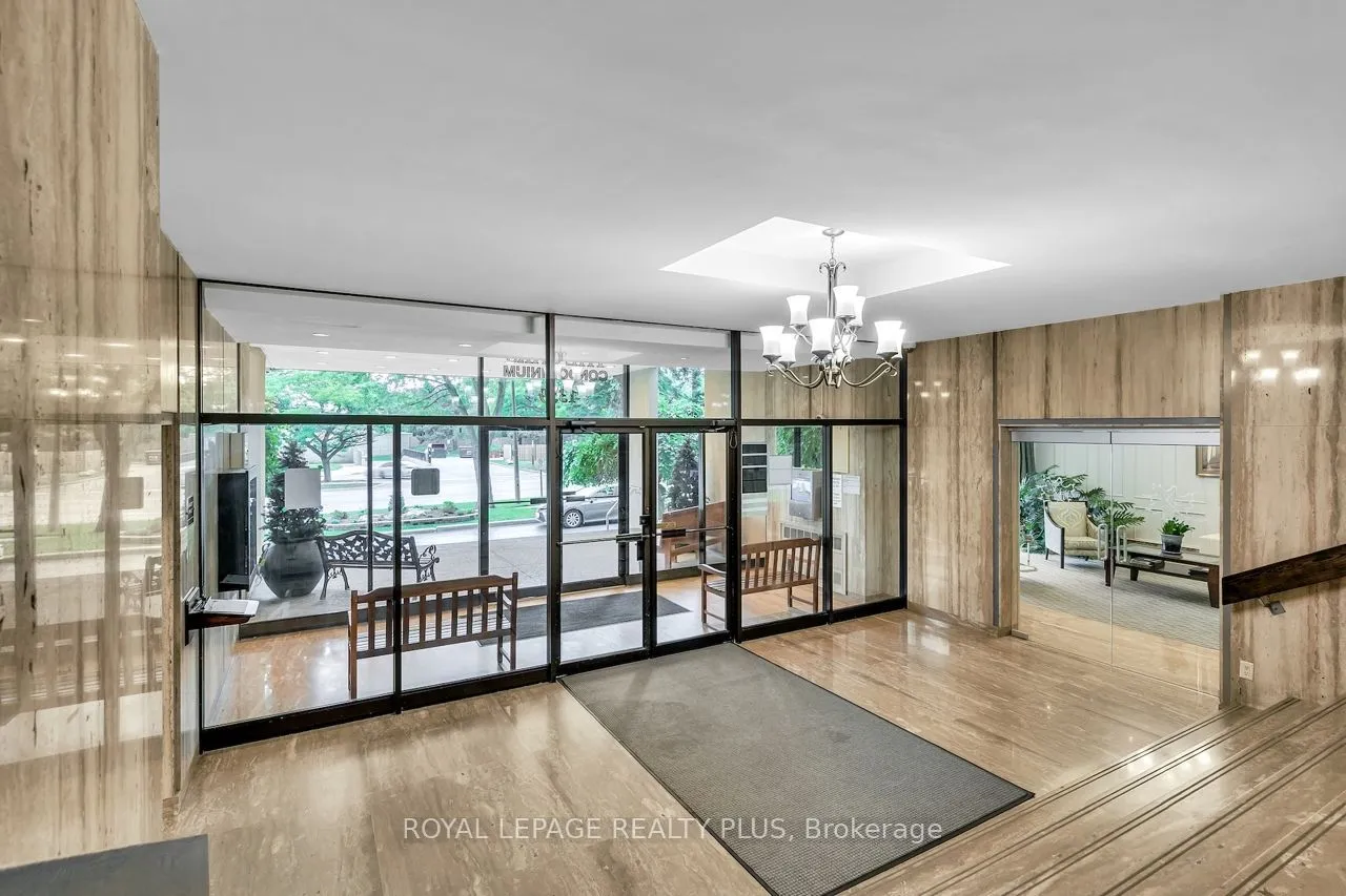 1359 White Oaks Boulevard — photo 44
