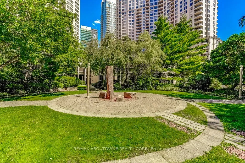 3888 Duke of York Boulevard, Unit GPH25 — photo 46