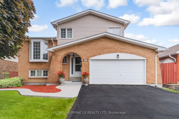 37 Blackthorn Lane — photo 2