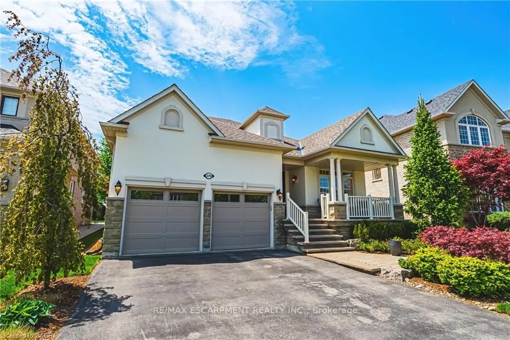 2178 Berwick Drive — photo 3