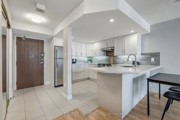 25 Agnes Street — photo 2