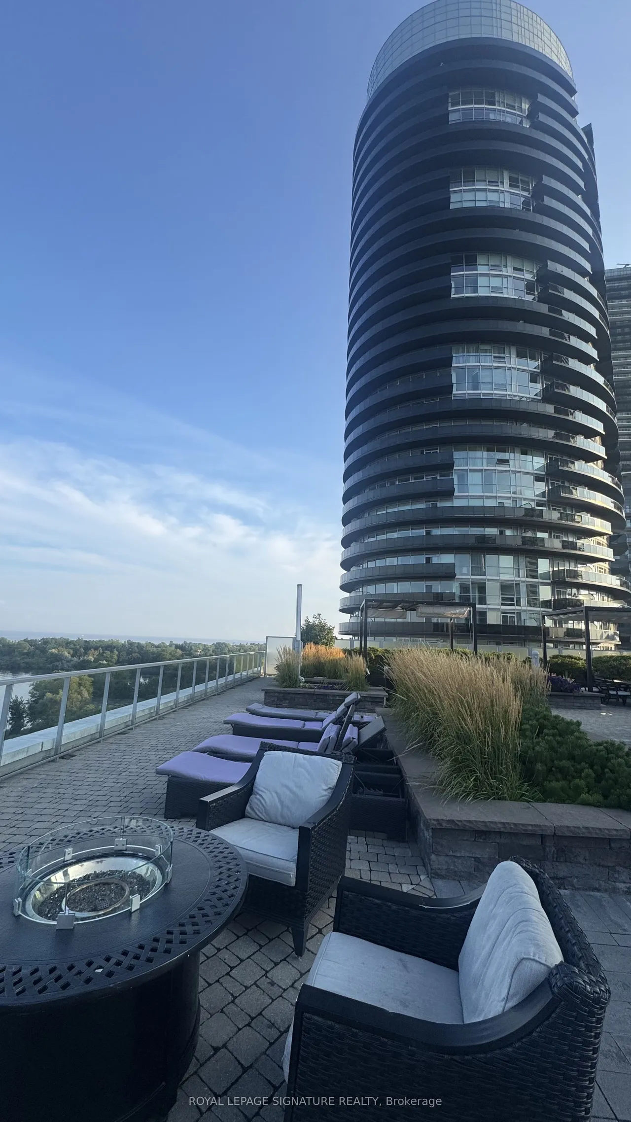 80 Marine Parade Drive — photo 13