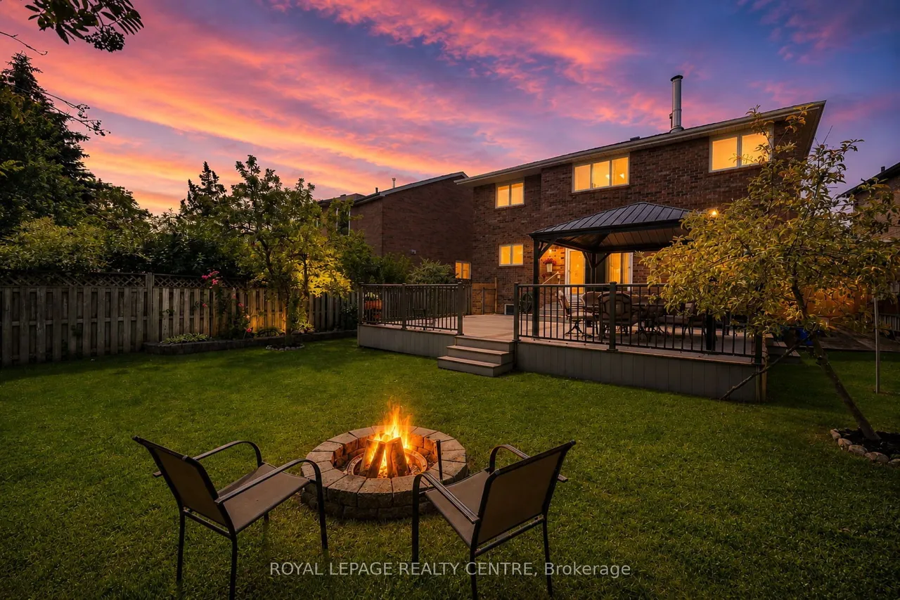 3211 Dovetail Mews — photo 35