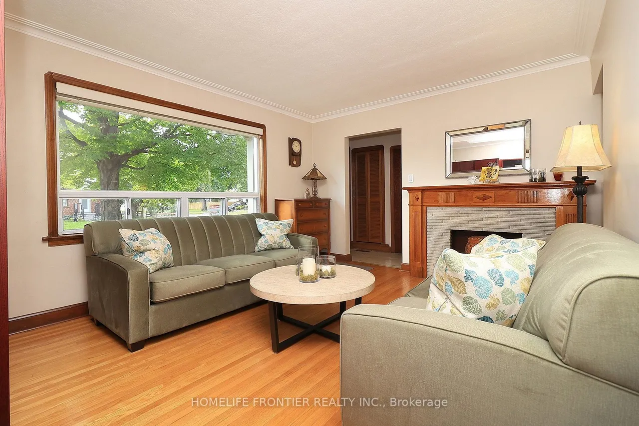 36 Silvercrest Avenue — photo 3