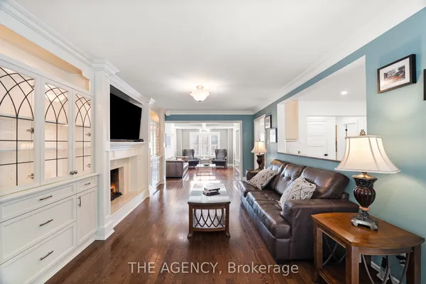 7 Stonegate Drive — photo 2