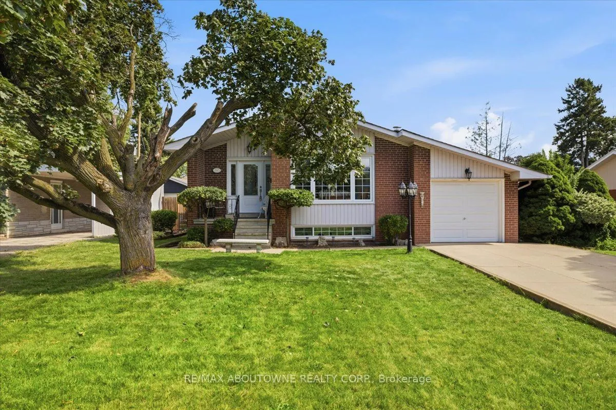 343 Duncombe Drive