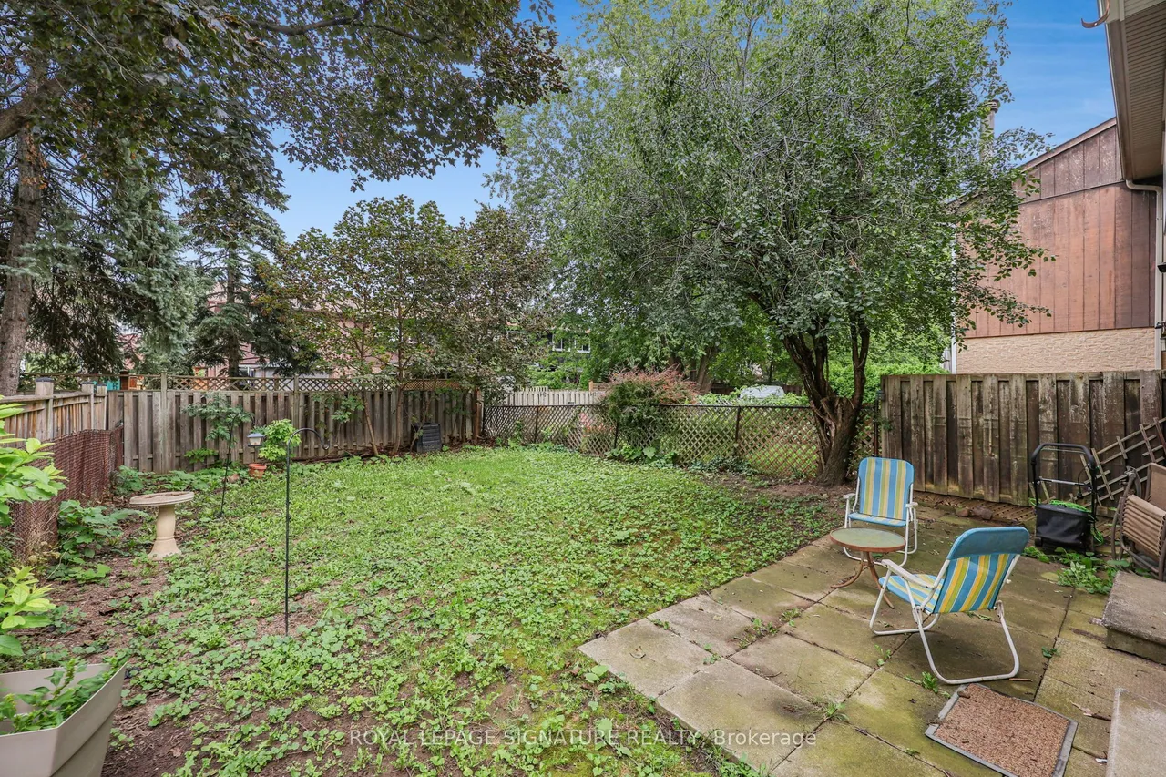 5950 Chidham Crescent — photo 45